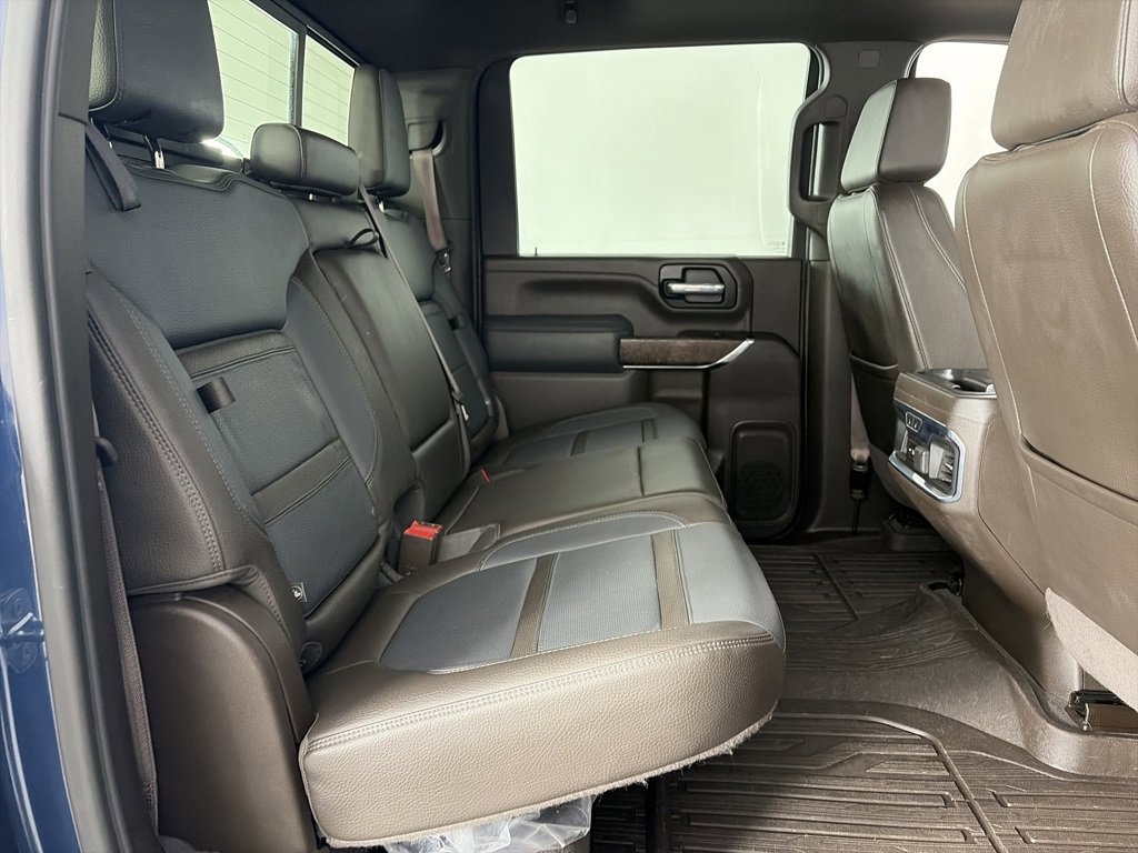 Used 2020 GMC Sierra 3500 Denali w/ Denali Ultimate Package image 29