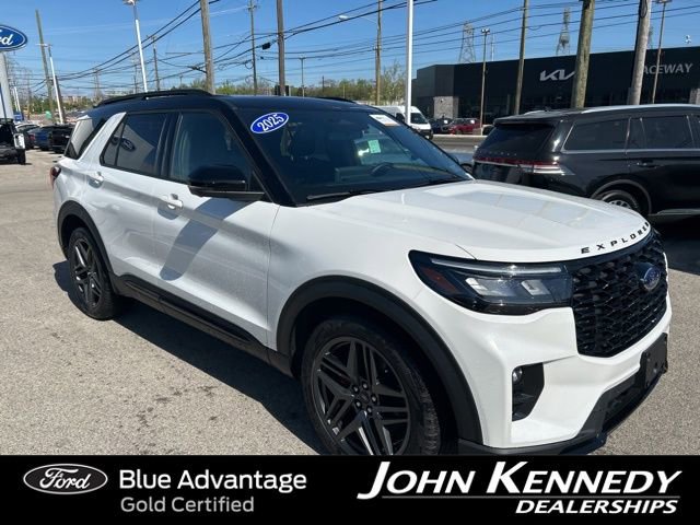 Certified 2025 Ford Explorer ST w/ Sun And Sound Package AWD/4WD image 6