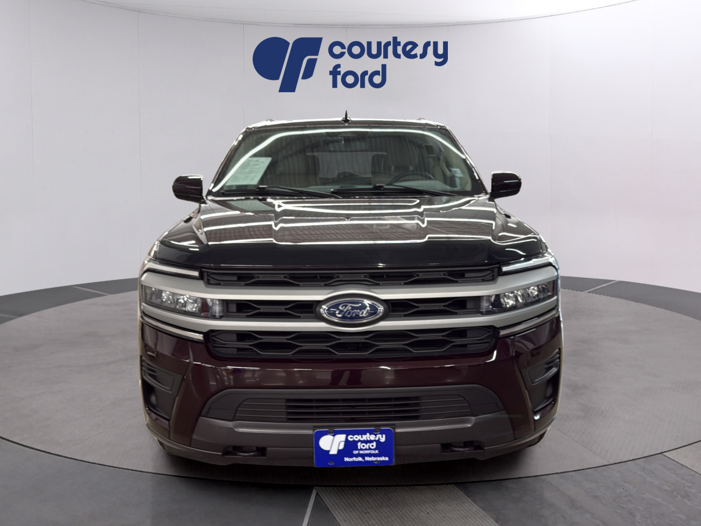 Certified 2023 Ford Expedition XLT AWD/4WD image 3