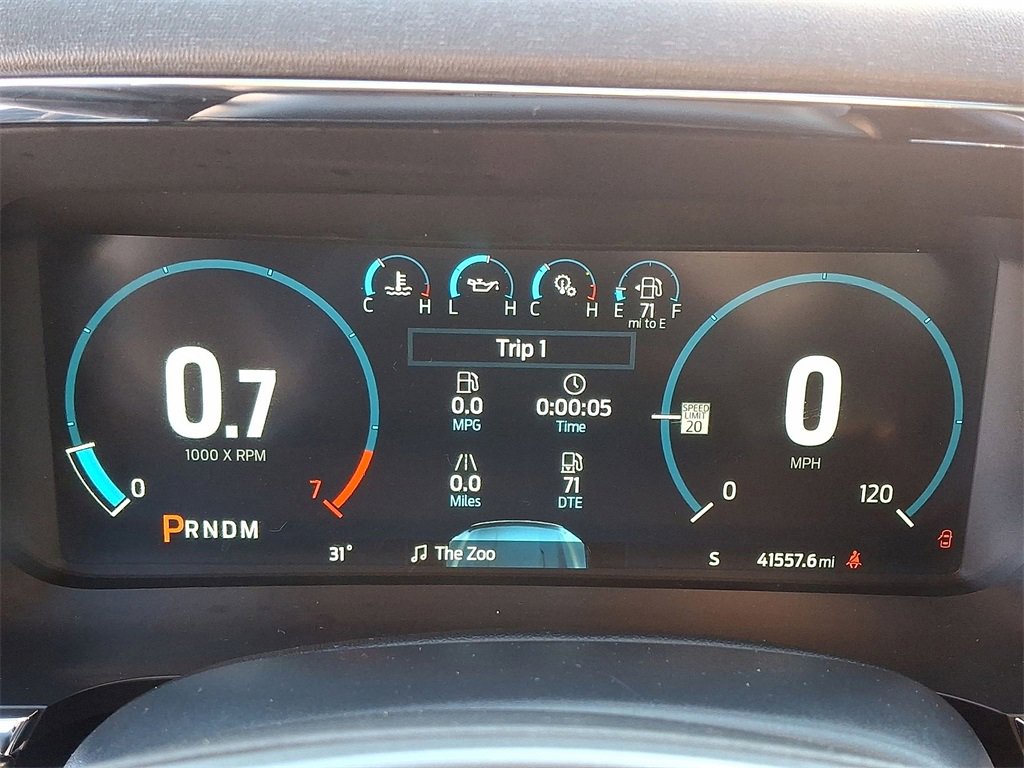 Certified 2022 Ford F150 Lariat w/ Equipment Group 502A High image 13