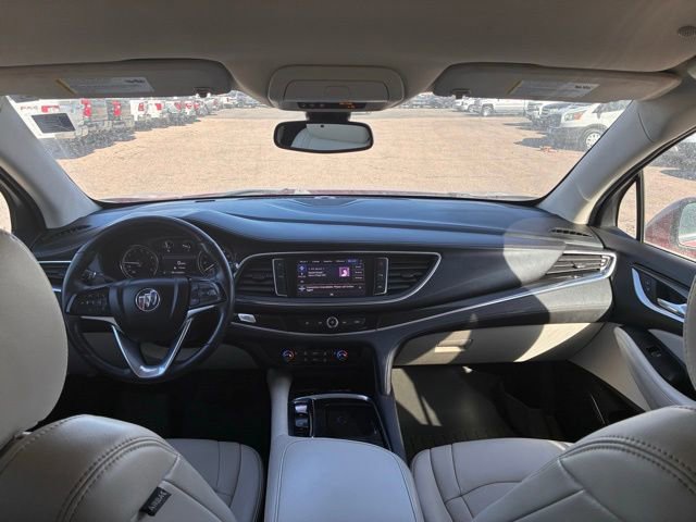 Used 2023 Buick Enclave Essence AWD/4WD image 5