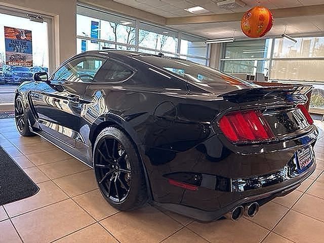 Certified 2018 Ford Mustang Shelby GT350 w/ Convenience Package image 10