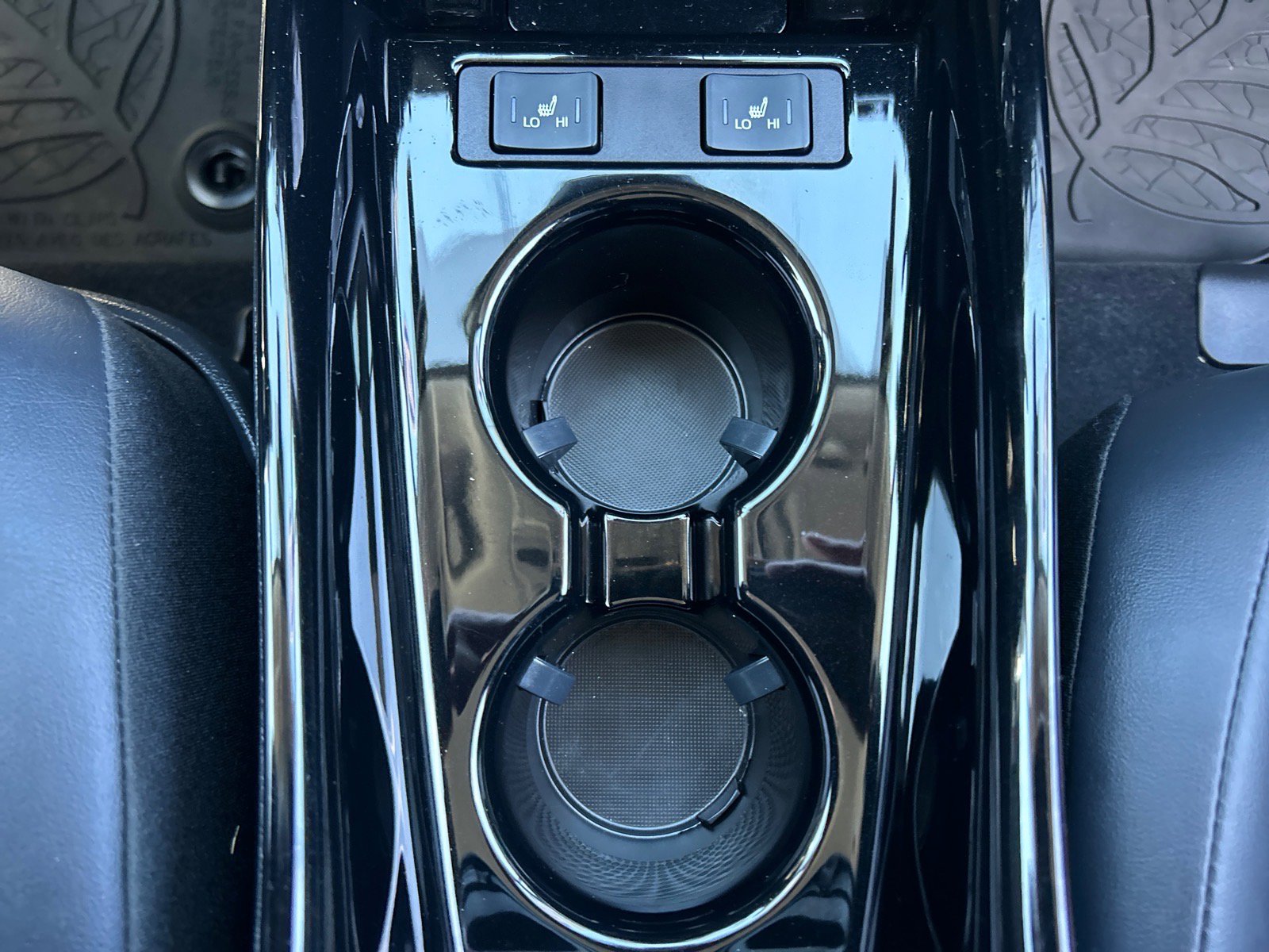 Used 2021 Toyota Prius FWD image 27