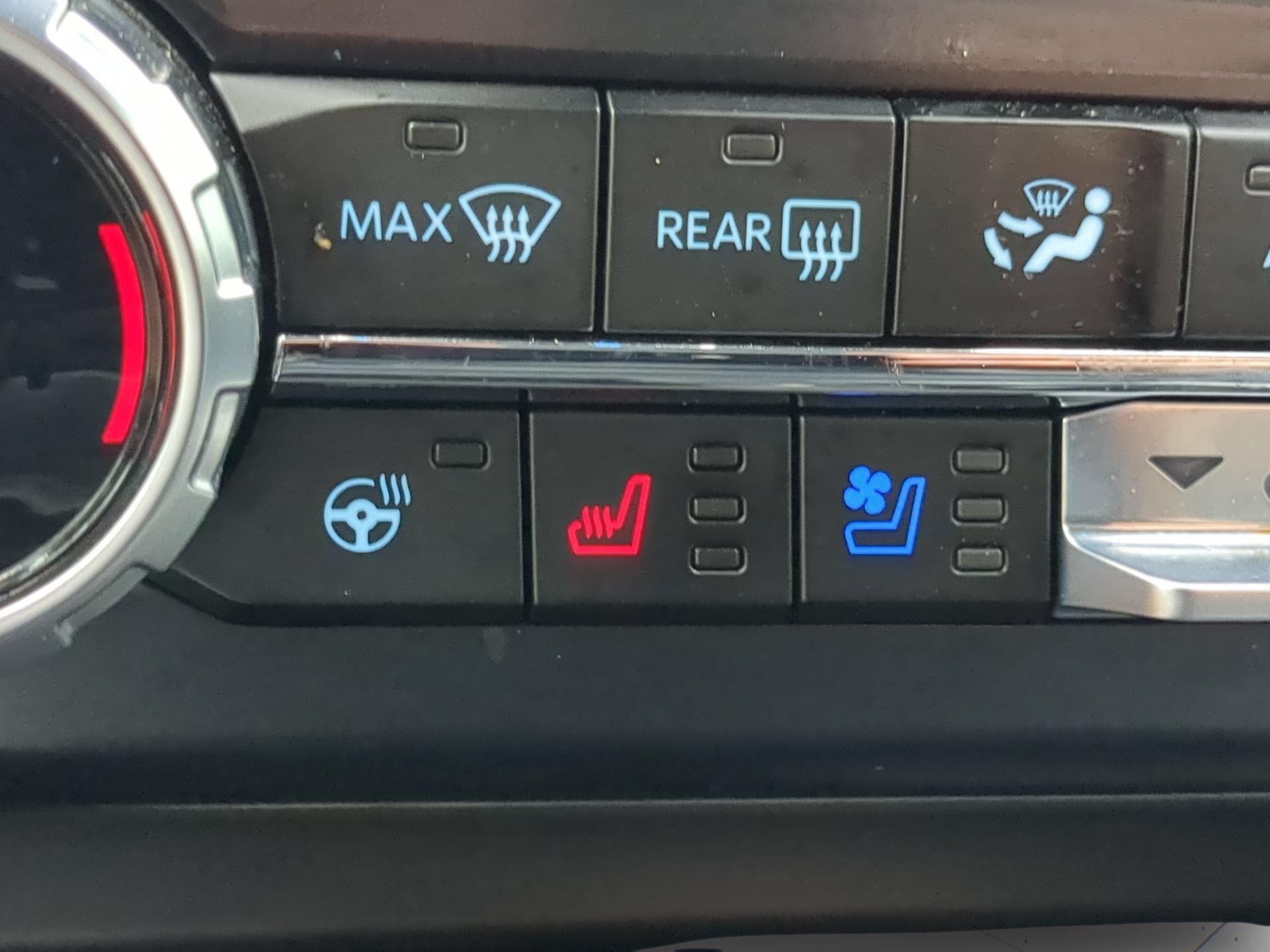 Certified 2025 Ford F250 Lariat w/ Lariat Ultimate Package AWD/4WD image 63
