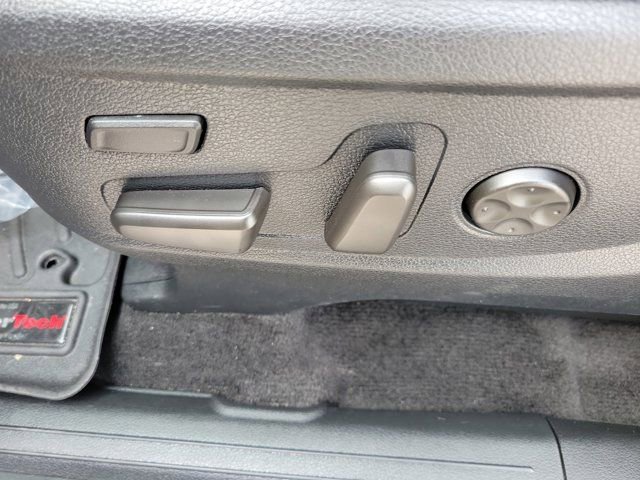 Used 2020 Hyundai Palisade Limited image 23