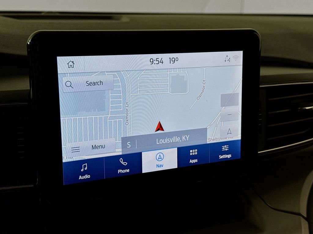 Certified 2021 Ford Explorer XLT w/ Equipment Group 202A image 13