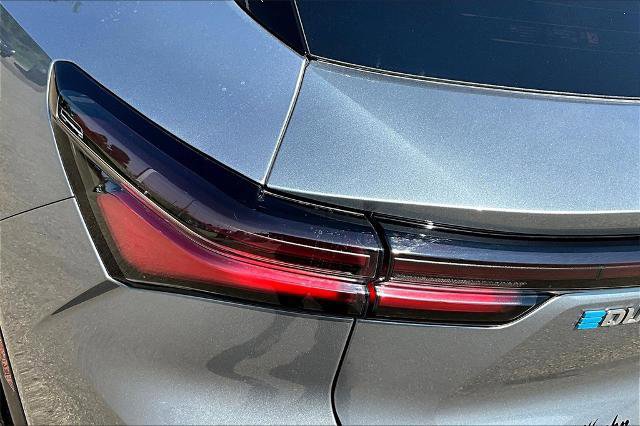 Used 2025 Chevrolet Equinox EV LT image 30