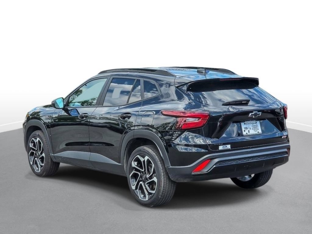 Used 2025 Chevrolet Trax RS w/ Driver Confidence Package FWD image 6