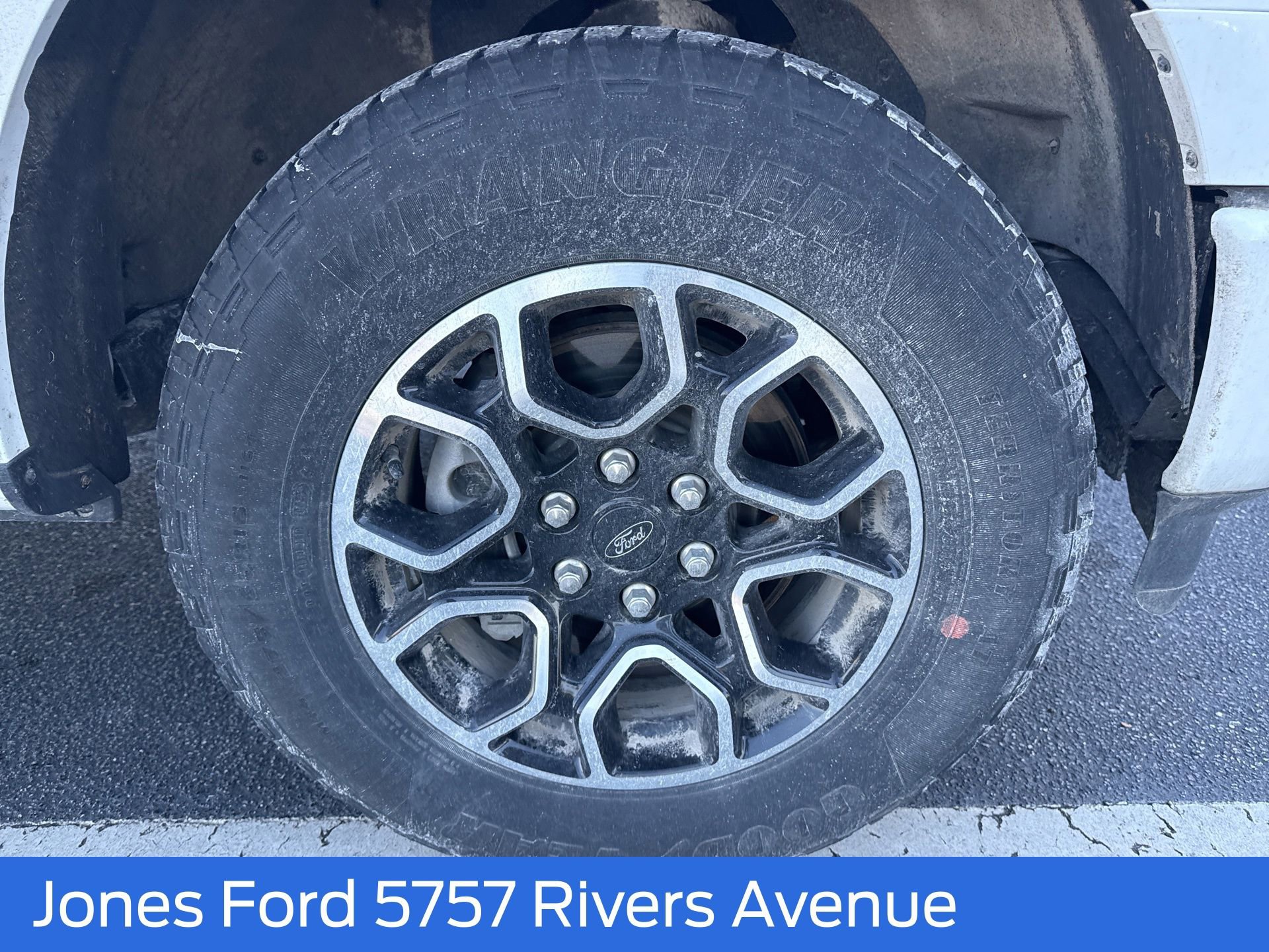 Certified 2023 Ford F150 XLT image 3