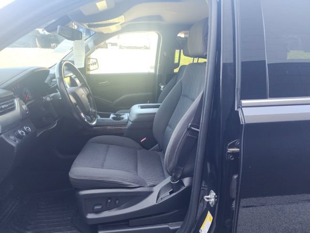 Used 2019 Chevrolet Tahoe LS w/ Enhanced Driver Alert Package AWD/4WD image 9