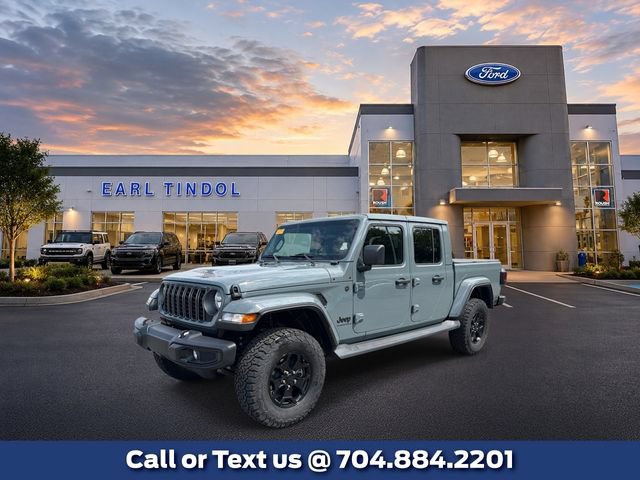 Used 2024 Jeep Gladiator Sport
