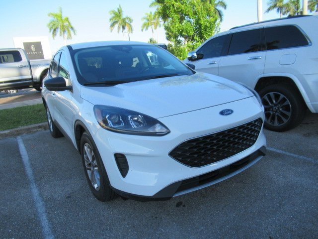 Certified 2022 Ford Escape SE