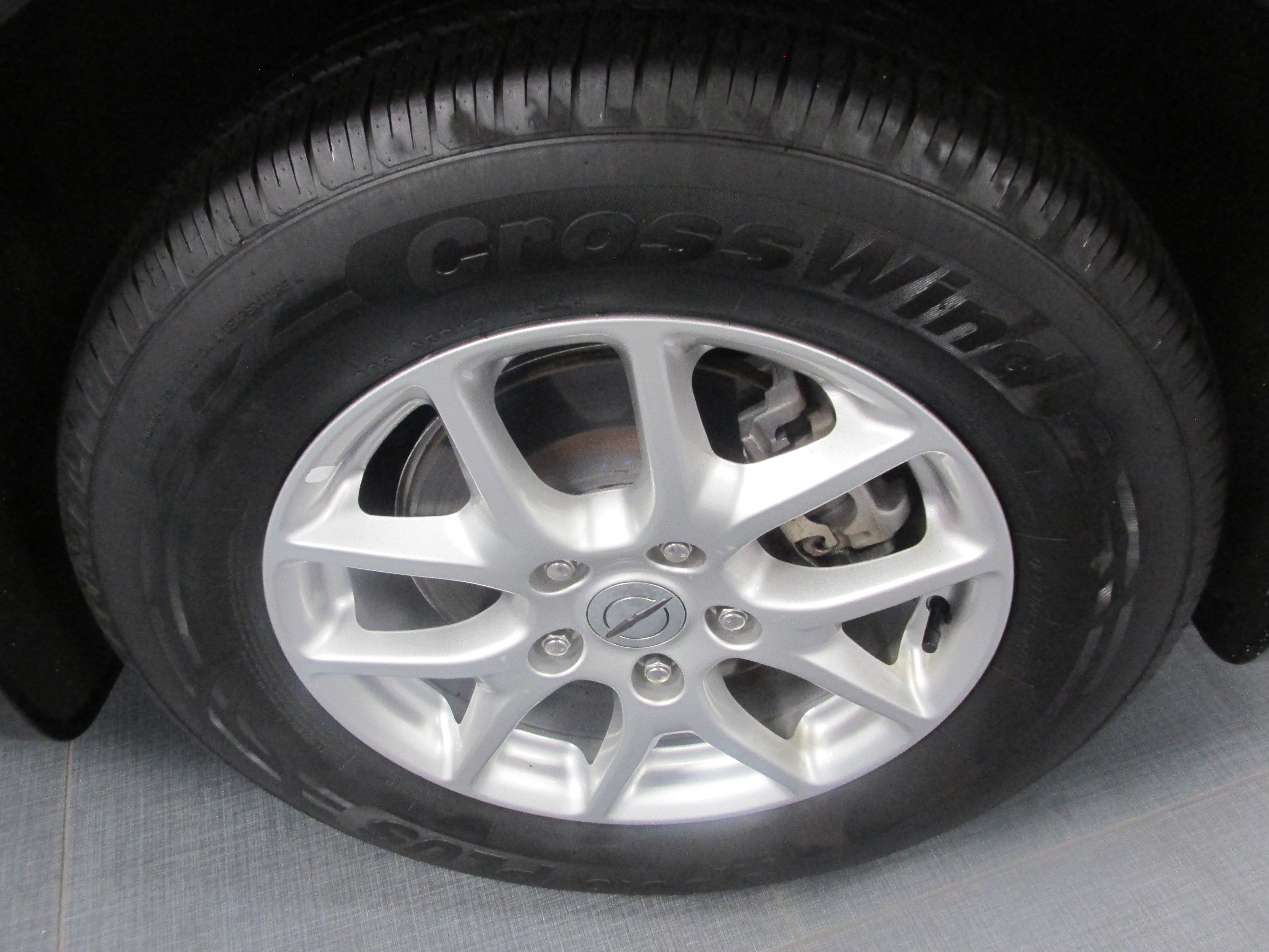 Used 2023 Chrysler Pacifica Touring-L FWD image 13
