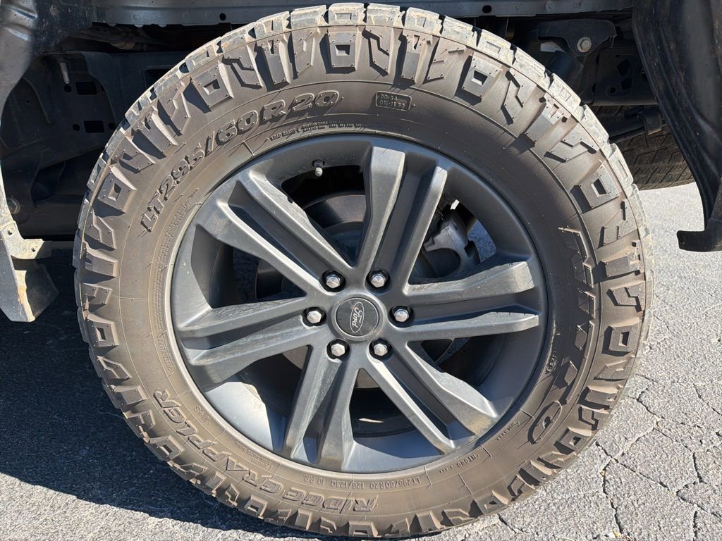 Certified 2022 Ford F150 Lariat w/ Equipment Group 502A High image 3