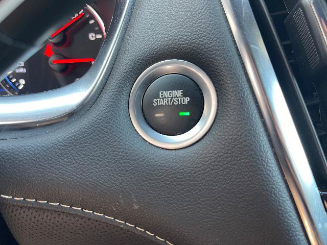 Used 2023 Chevrolet Traverse Premier FWD image 36