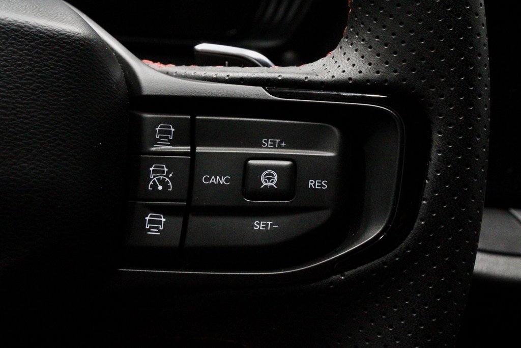 Used 2025 Dodge Charger R/T w/ Quick Order Package 25M R/T image 27