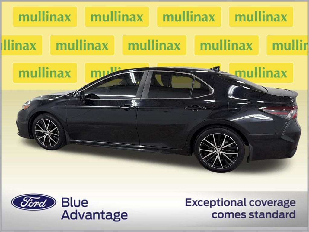 Used 2023 Toyota Camry SE w/ Convenience Package FWD image 11
