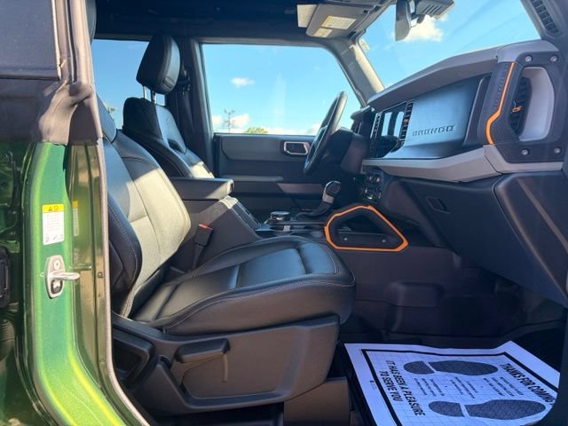 Certified 2023 Ford Bronco Badlands w/ Sasquatch Package AWD/4WD image 31