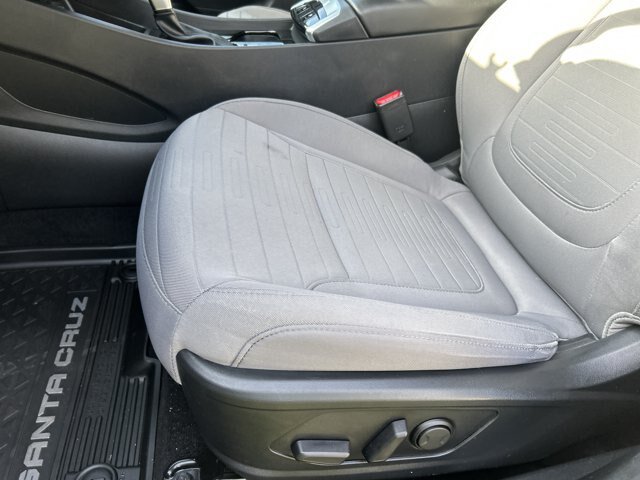 Used 2023 Hyundai Santa Cruz SEL AWD/4WD image 14