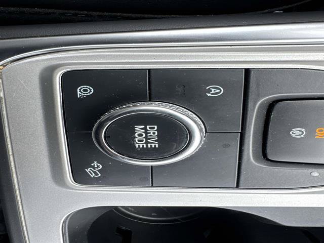 Certified 2023 Ford Explorer XLT w/ Equipment Group 202A AWD/4WD image 18