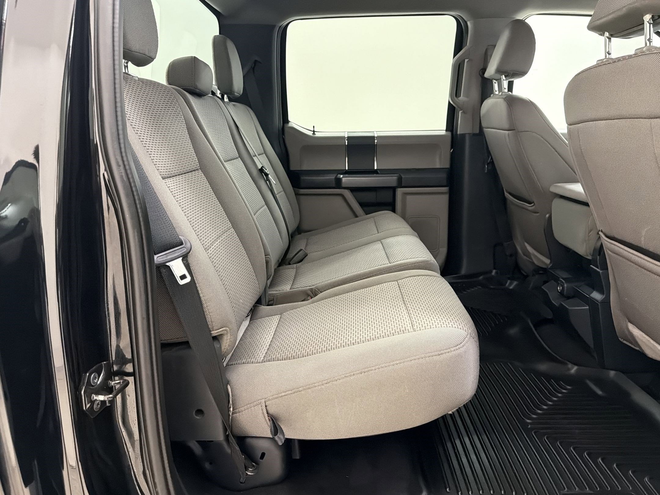 Certified 2022 Ford F250 XLT AWD/4WD image 28