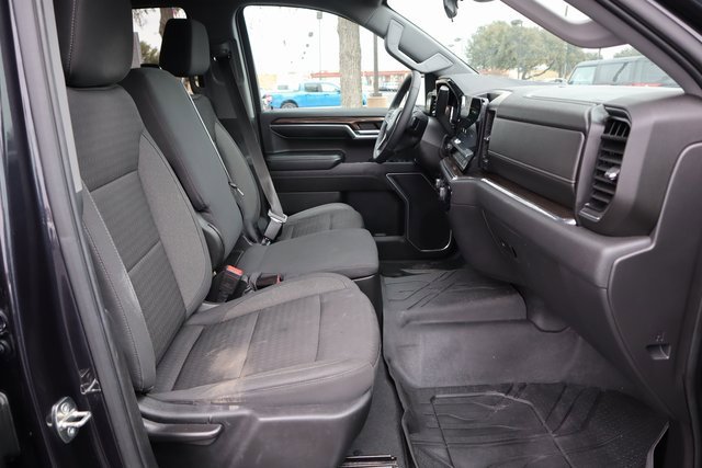 Used 2022 Chevrolet Silverado 1500 RST image 23