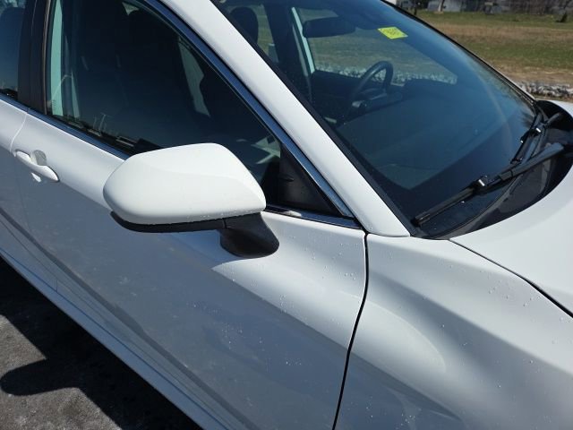 Used 2024 Toyota Camry LE image 8