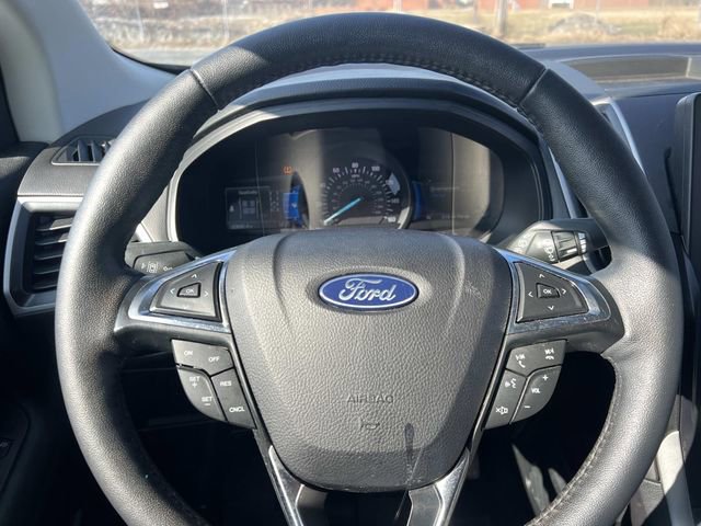 Certified 2024 Ford Edge SEL w/ Sport Appearance Package AWD/4WD image 21