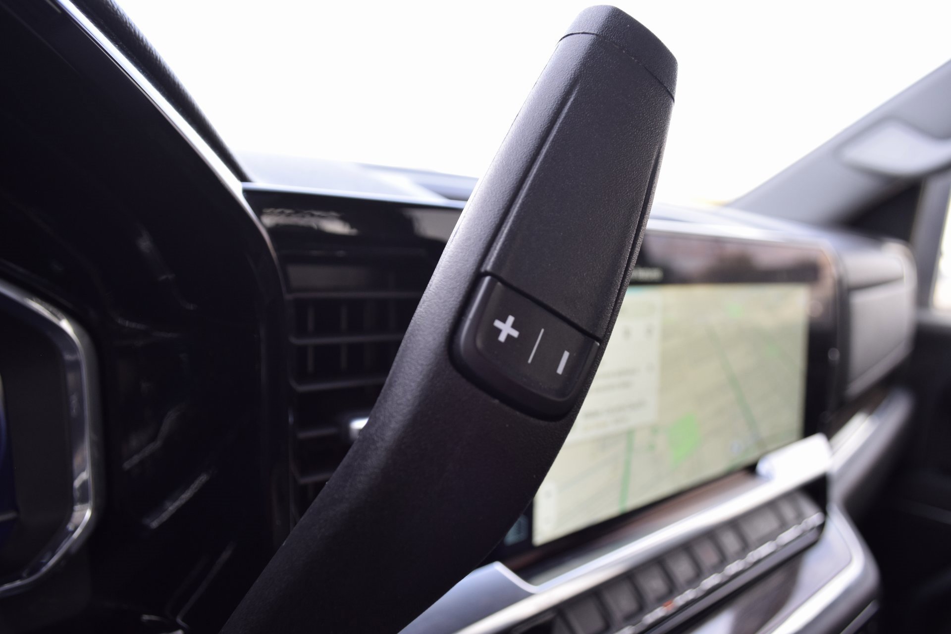 Used 2025 Chevrolet Silverado 2500 LT w/ Texas Edition image 15