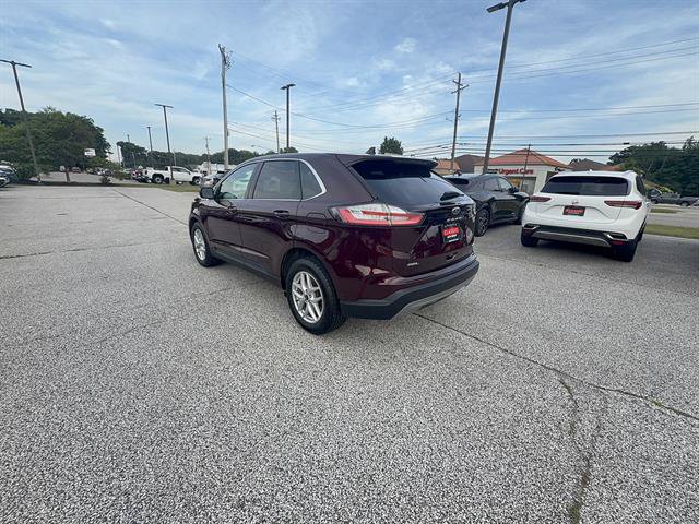 Certified 2023 Ford Edge SEL w/ Convenience Package AWD/4WD image 3