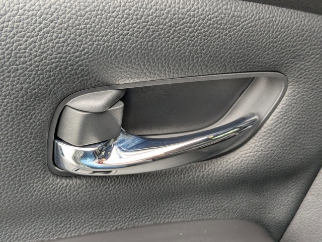 Used 2021 Nissan Titan PRO-4X w/ Pro-4x Convenience Package image 31