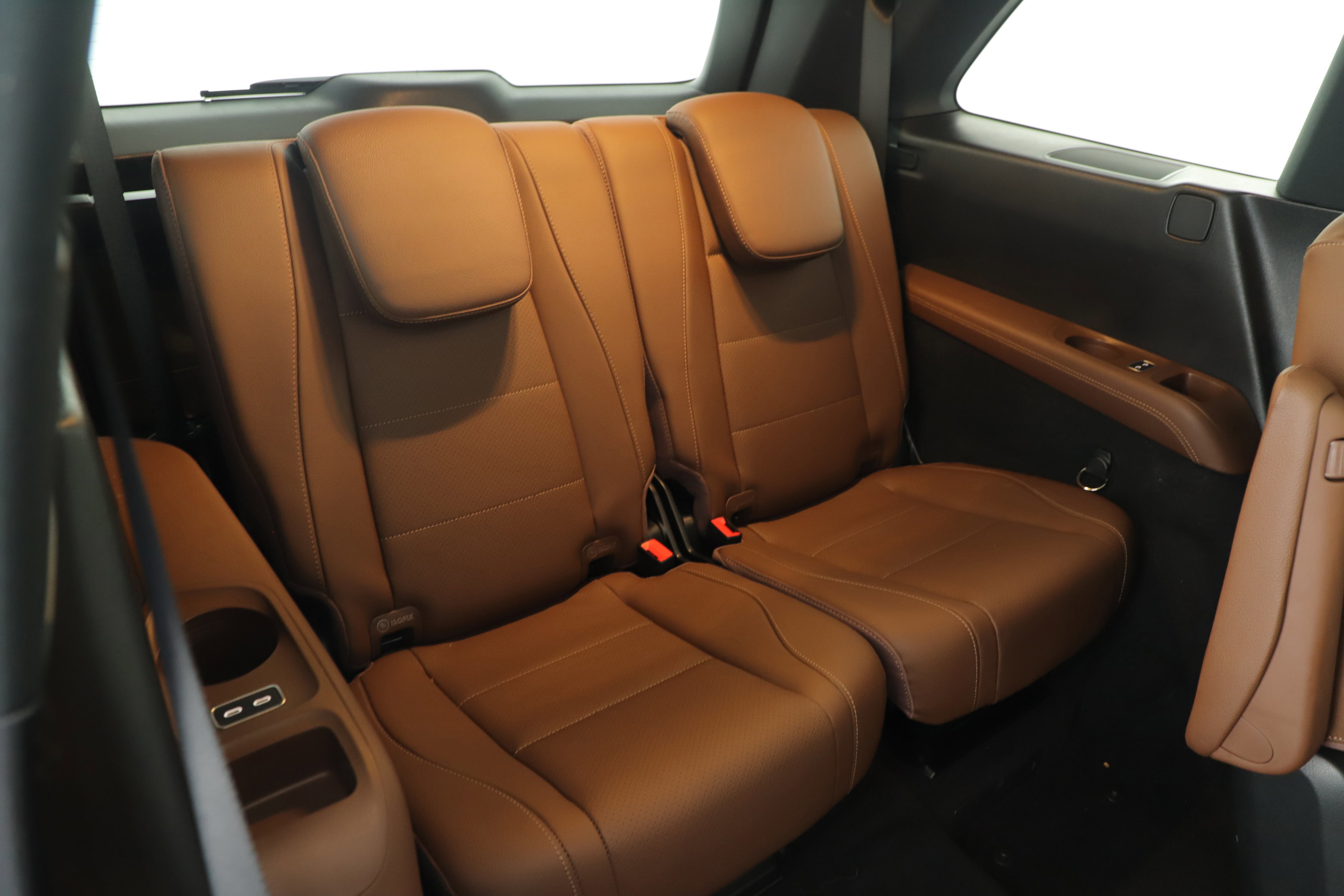 Used 2024 Mercedes-Benz GLS 450 4MATIC image 17