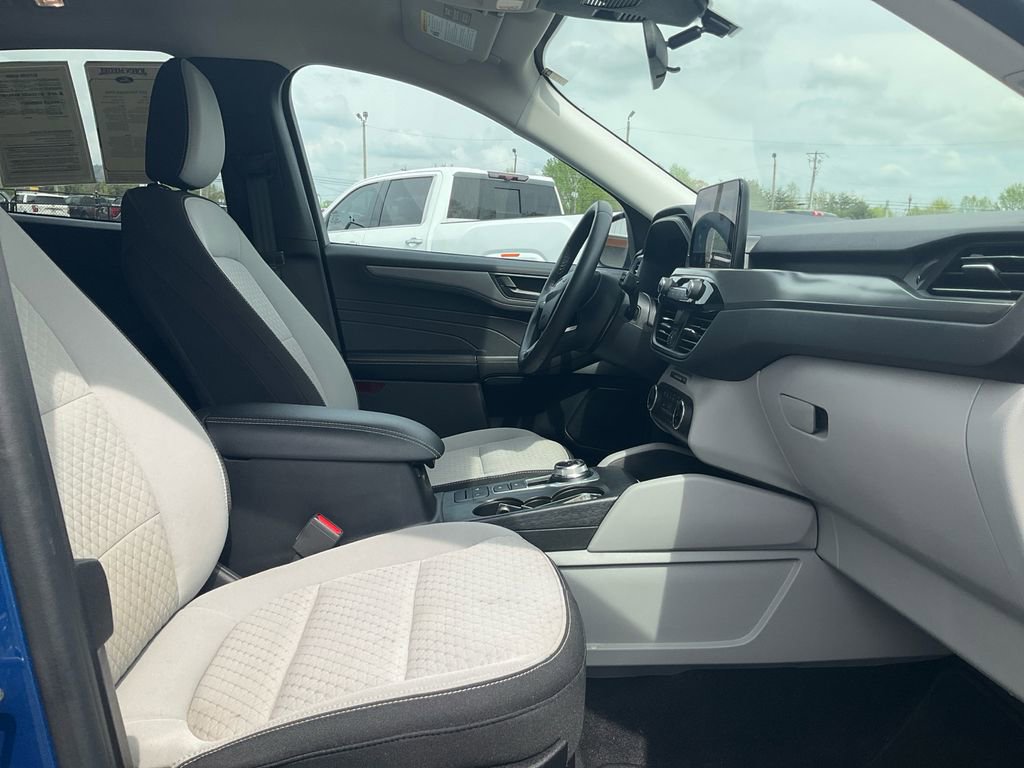 Certified 2023 Ford Escape Active w/ Cold Weather Package FWD image 12