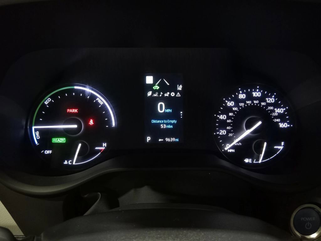 Used 2024 Toyota Sienna XLE w/ XLE Plus Package image 19