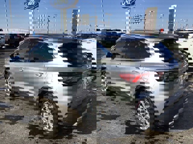 Certified 2023 Ford Escape Active w/ Tech Pack #2 image 3