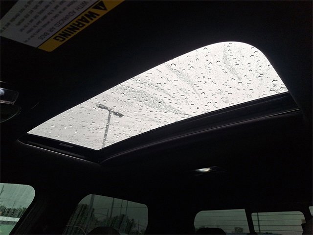 Used 2023 Hyundai Santa Cruz SEL Premium image 14