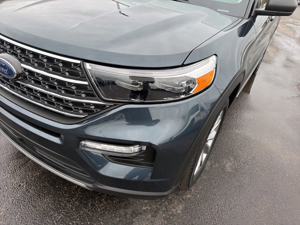 Certified 2023 Ford Explorer XLT w/ Equipment Group 202A image 19