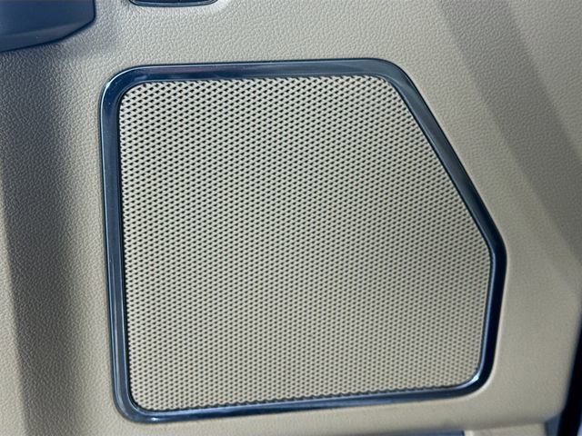 Certified 2019 Ford F150 Lariat w/ Equipment Group 502A Luxury image 23