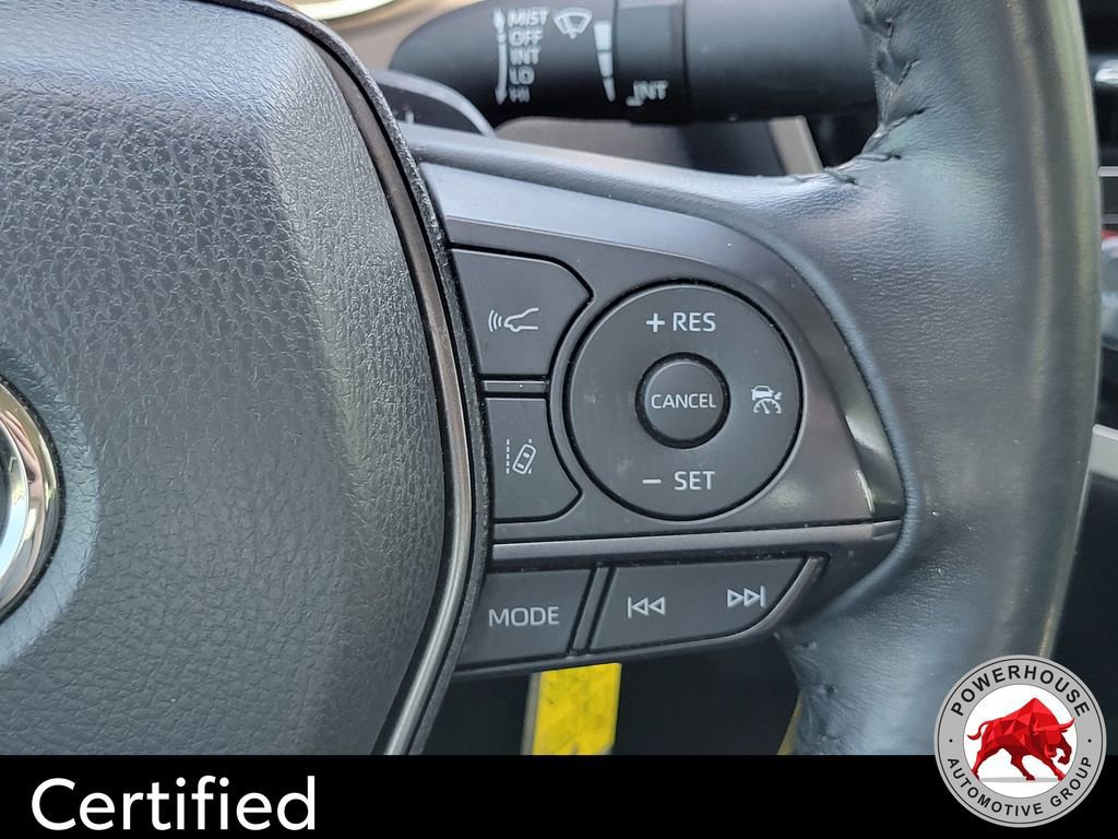 Used 2022 Toyota Camry SE FWD image 28