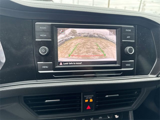 Used 2021 Volkswagen Jetta SE image 28