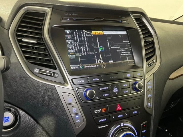 Used 2017 Hyundai Santa Fe Limited image 23