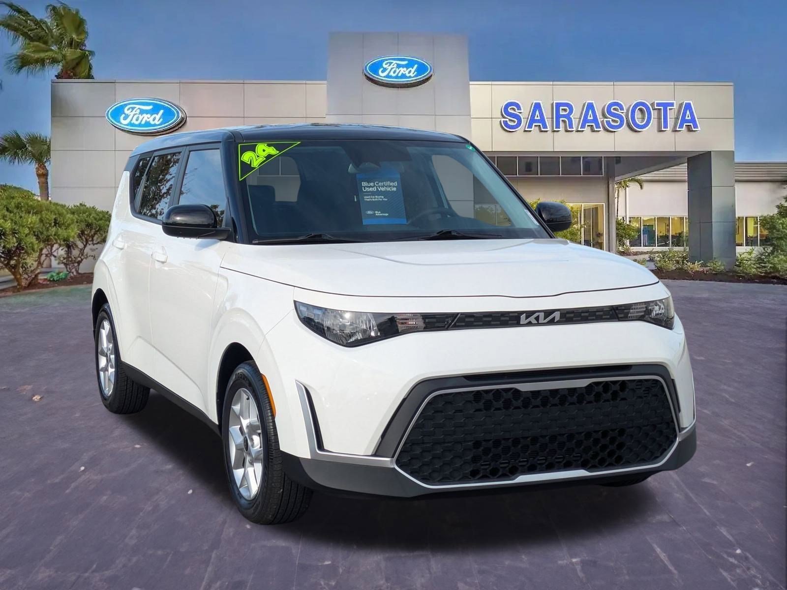 Used 2024 Kia Soul S image 1