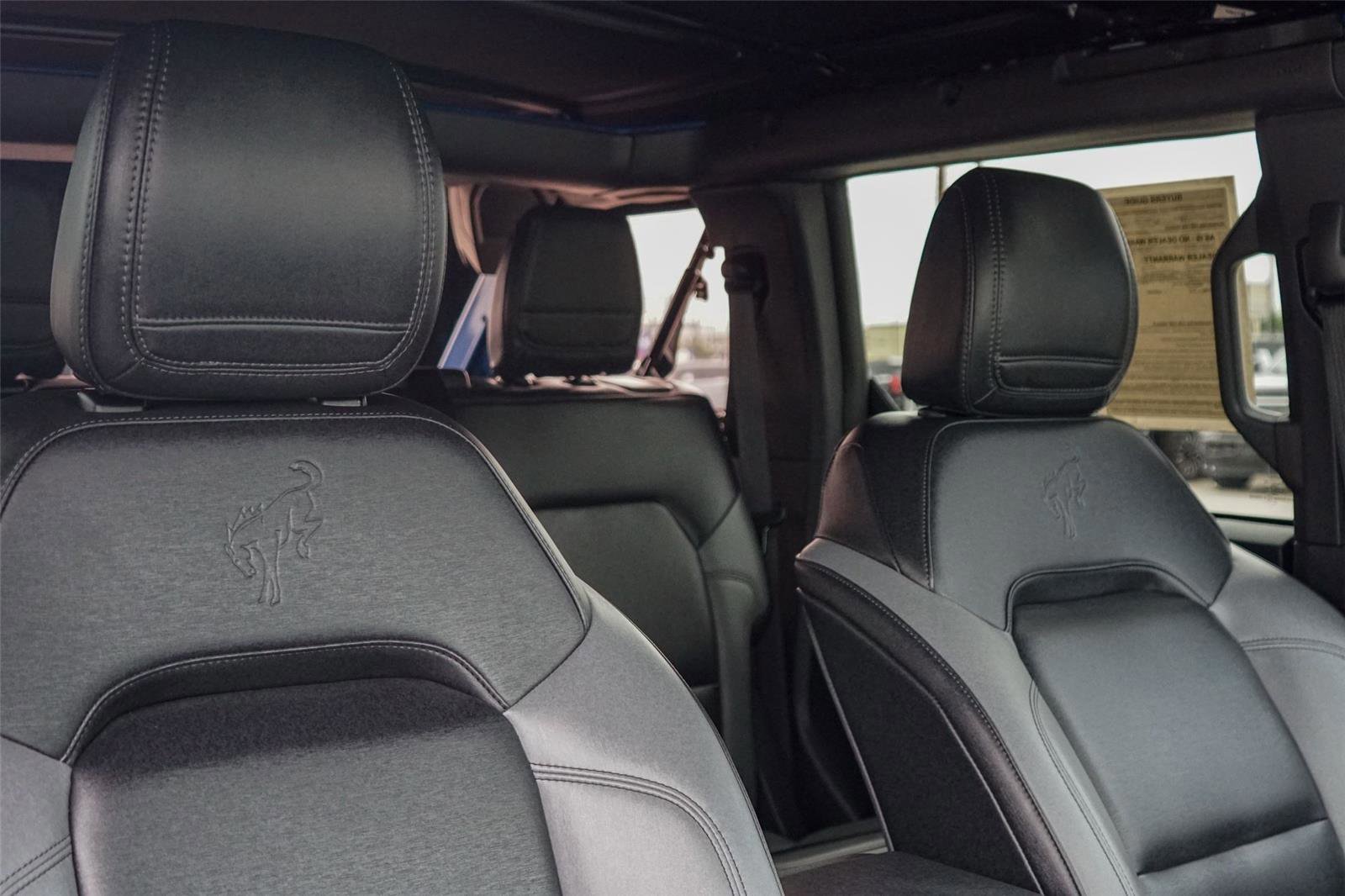 Certified 2024 Ford Bronco Black Diamond image 31