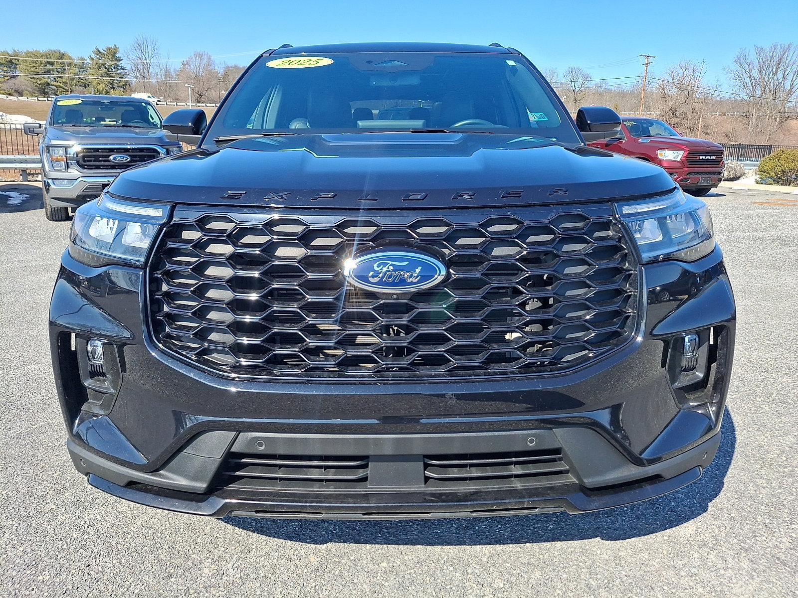 Certified 2025 Ford Explorer ST-Line w/ Premium Package AWD/4WD image 2
