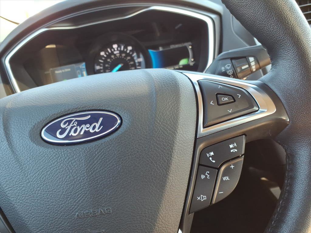 Certified 2019 Ford Fusion Energi Titanium image 18