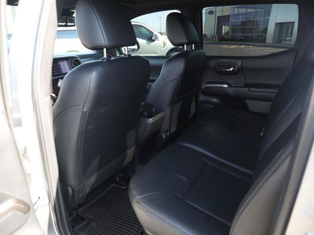 Used 2023 Toyota Tacoma Limited AWD/4WD image 22