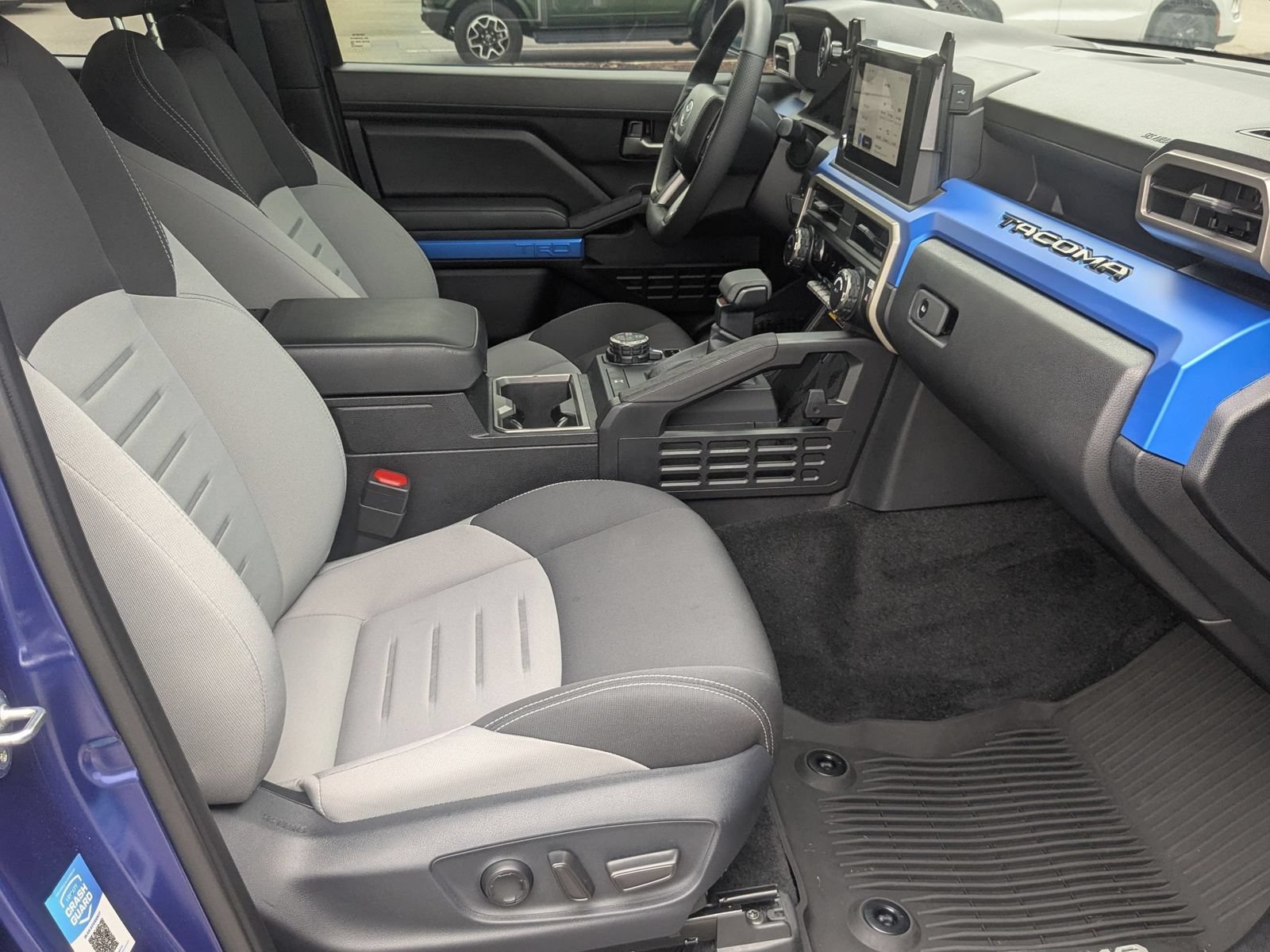 Used 2025 Toyota Tacoma TRD Off-Road w/ TRD Off Road Upgrade Package AWD/4WD image 34
