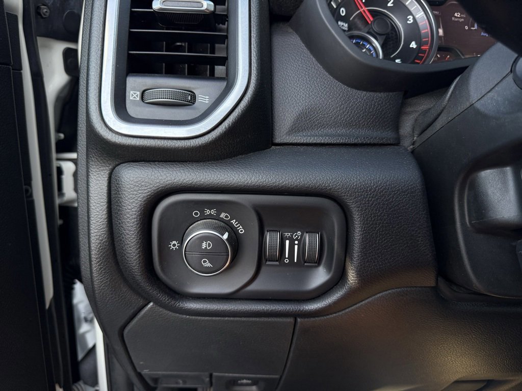 Used 2022 RAM 3500 Laramie image 13