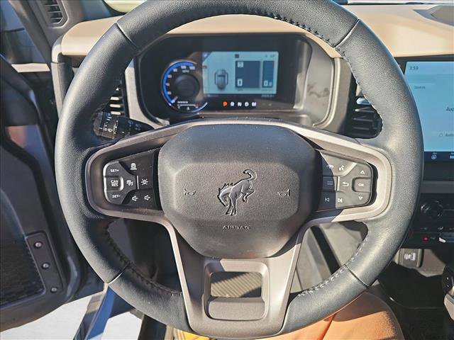 Certified 2024 Ford Bronco Wildtrak image 13