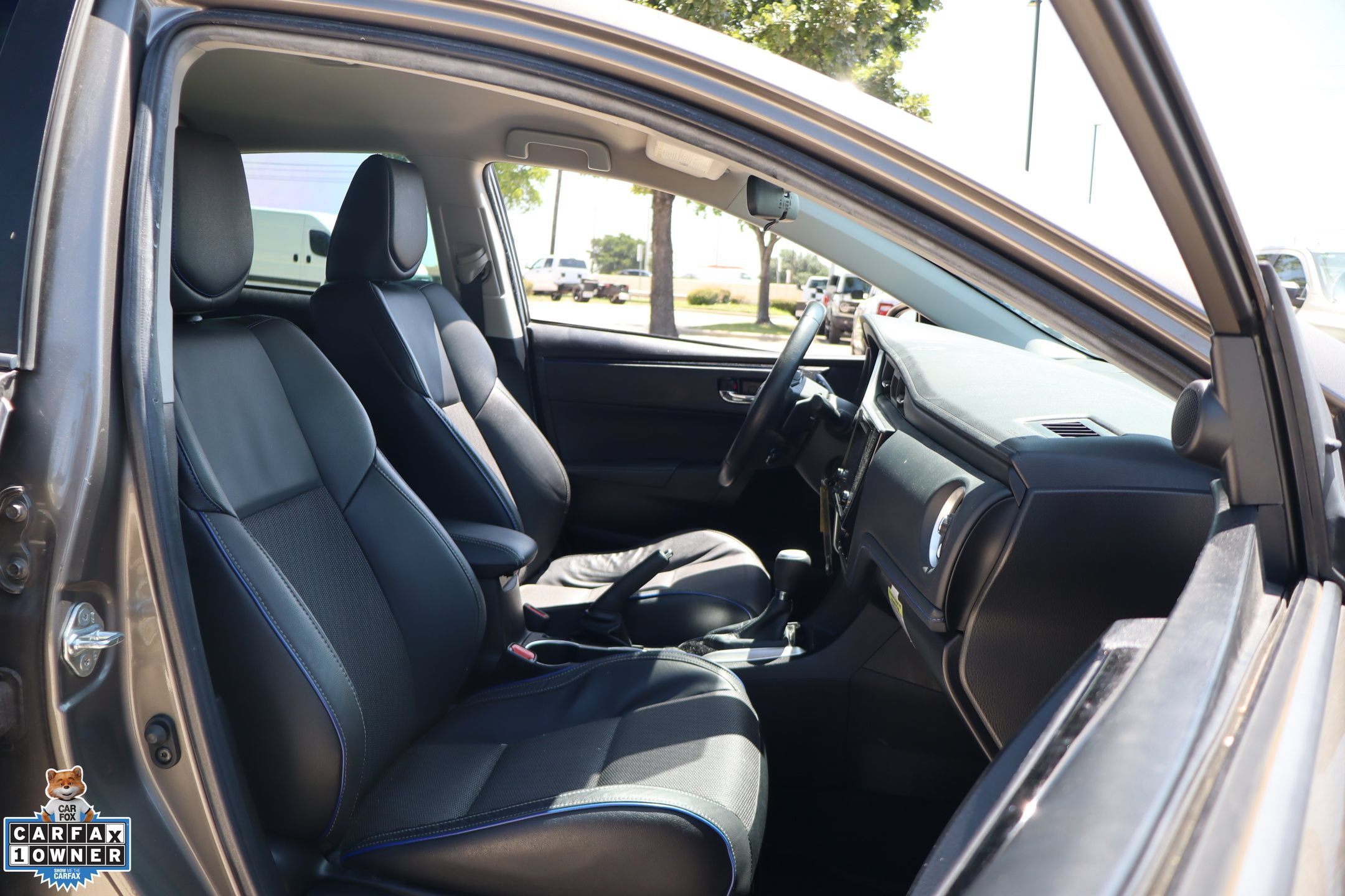 Used 2019 Toyota Corolla SE FWD image 29